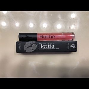 Younique Hottie Lip Plumper